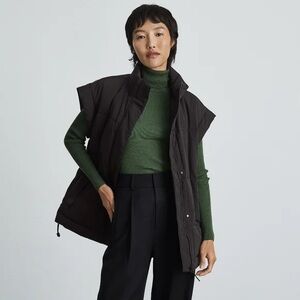 Everlane Women's Black Quilted Vest